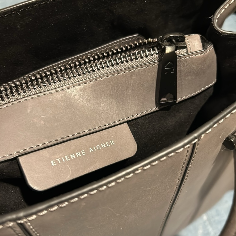 Etienne Aigner handbag - Picture 11 of 16